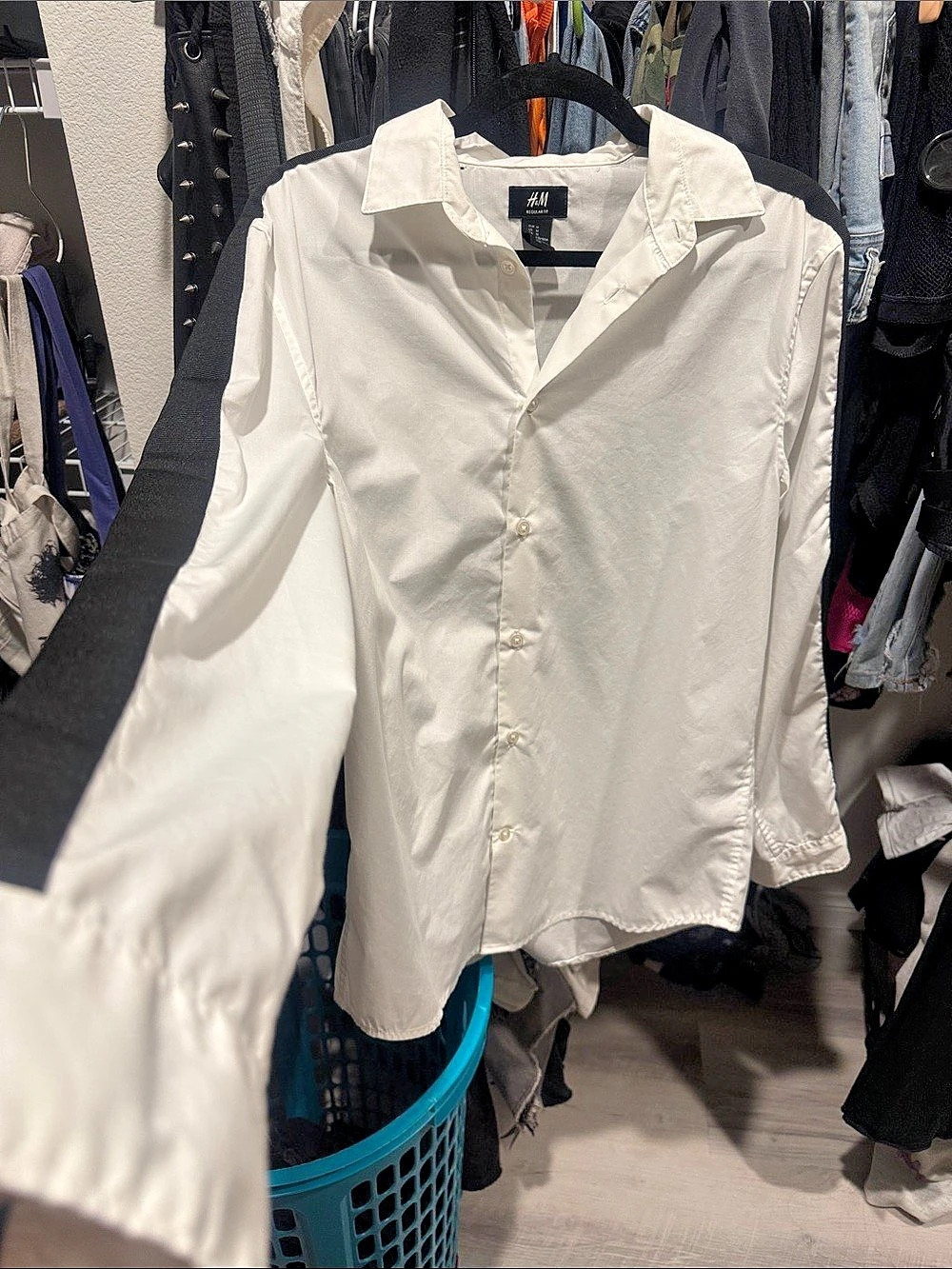 H&Medium White Button Down Shirt Size Medium